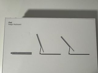 iPad Air 4 256GB + Teclado Mágico Plata