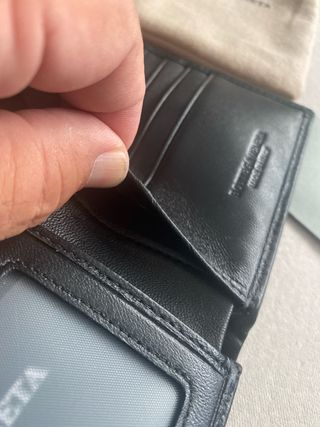 Billetera Bottega Veneta Negra Tejida