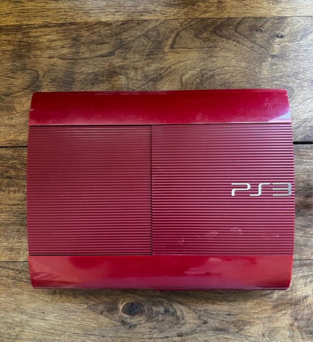 PS3 Super Slim Edición Roja