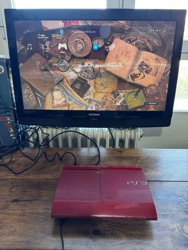 PS3 Super Slim Edición Roja