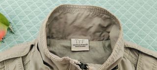 Chaqueta gris entallada joven talla M Zara.