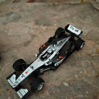Maqueta F1 Mercedes 1:43