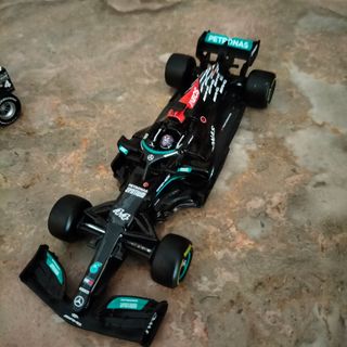 Maqueta F1 Mercedes 1:43