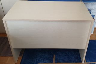 Scrivania avorio usata pochissimo