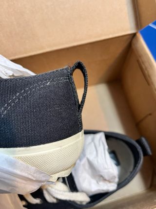 Tênis Veja Nova Canvas Preto Pierre