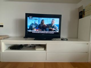Mueble TV Blanco. Comprado en Muebles Martin