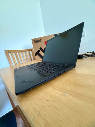 Portátil Lenovo ThinkPad L14 Gen5
