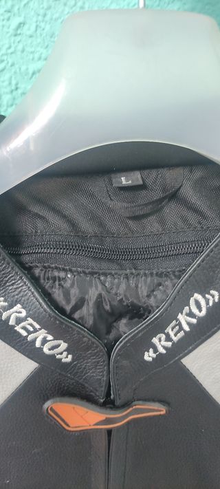 Mono de moto 2 piezas cuero gris
Talla L