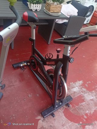 Bicicleta estática y stepper