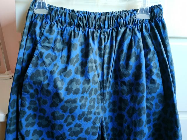 Pantalón estampado animal print