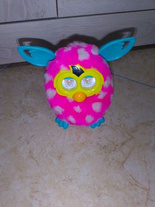 Furby Giocattolo Interattivo Rosa