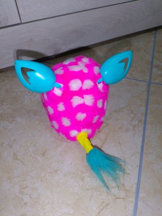 Furby Giocattolo Interattivo Rosa