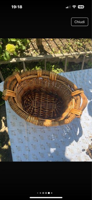 Cestino in vimini vintage