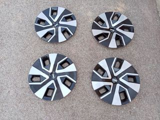 4 Tapacubos Dacia Sandero R16