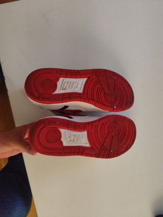 Zapatillas Nike Full Force Low Rojas y Blancas