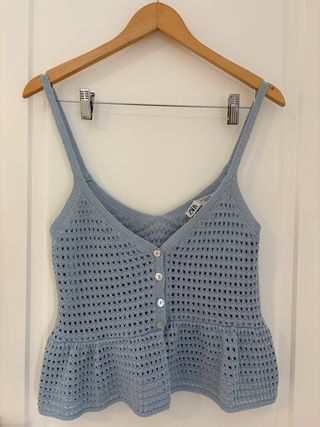 Top Zara Crochet Azul claro, talla M.