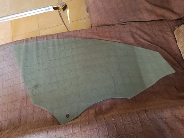 Cristal Puerta Mercedes CLA Coupé C118 2020