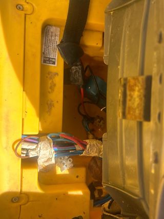 Coche Eléctrico Infantil Amarillo