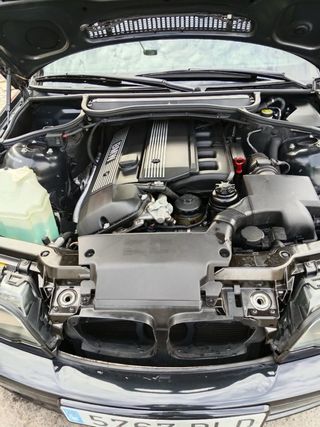 BMW Serie E46 323 CI