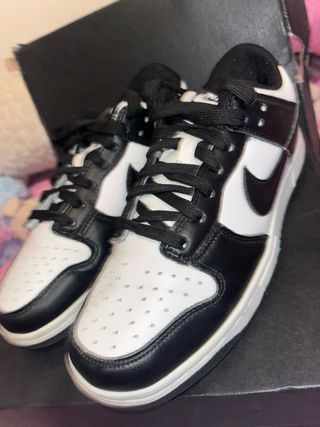Zapatillas Nike Dunk High Blanco y Negro