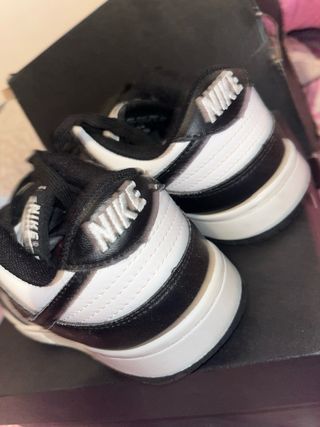 Zapatillas Nike Dunk High Blanco y Negro