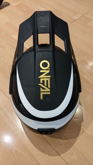 Casco ONeal Negro y Dorado Montaña
