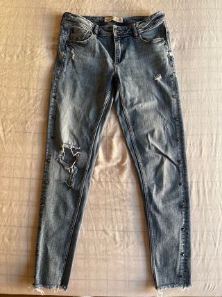 Pantalón vaquero Zara Talla 36