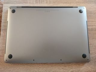 MACBOOK PRO 2020 i7/32GB RAM/512 SSD