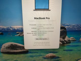 MACBOOK PRO 2020 i7/32GB RAM/512 SSD
