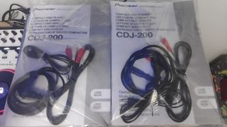 Coppia di lettori Pioneer CDJ-200