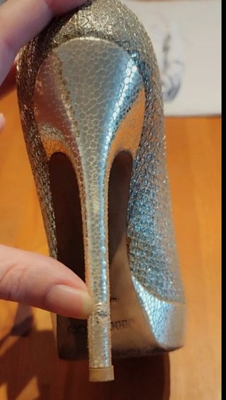 Zapatos Jimmy Choo Dorados y Plateados