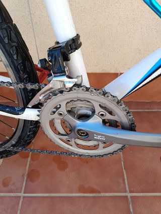 Bicicleta de Montaña Decathlon Blanca