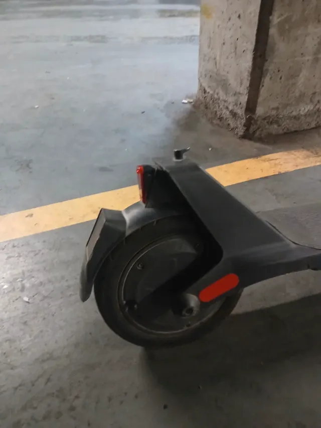 - xiaomi 4 led de 2 gen cargador incluido