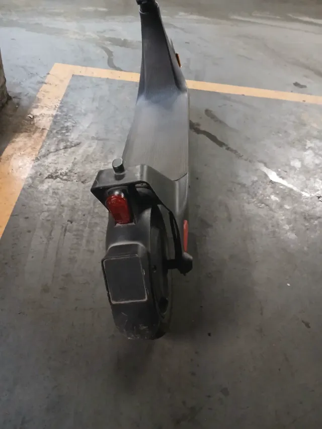 - xiaomi 4 led de 2 gen cargador incluido