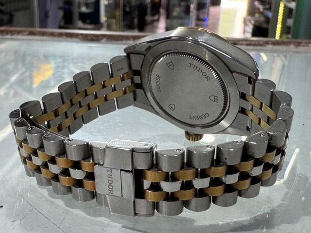 Tudor Black Bay 79503