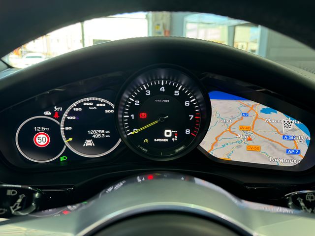 Porsche Panamera 2018