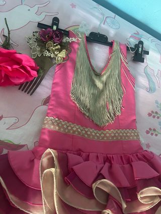 Traje de Gitana Rosa y Dorado