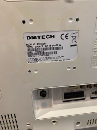 TV blanco DMTECH con DVD incorporado