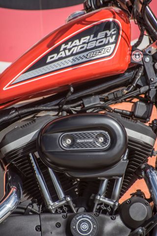 Harley Davidson Sportster 883R Naranja