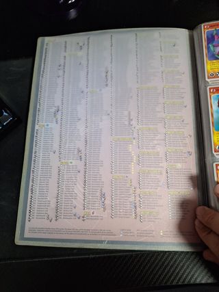 Álbum Invizimals Desafíos Ocultos Completo