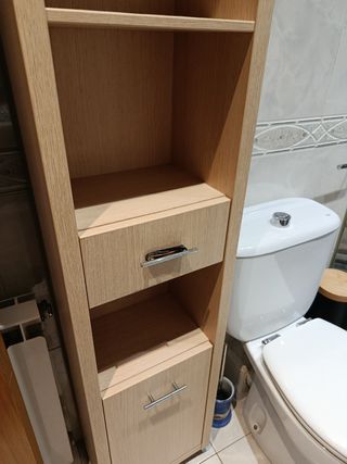 Mueble de Baño,madera clara.