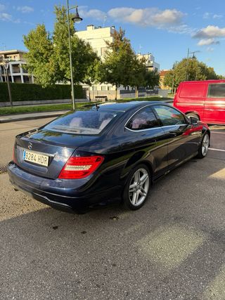Mercedes-Benz Clase C 2011