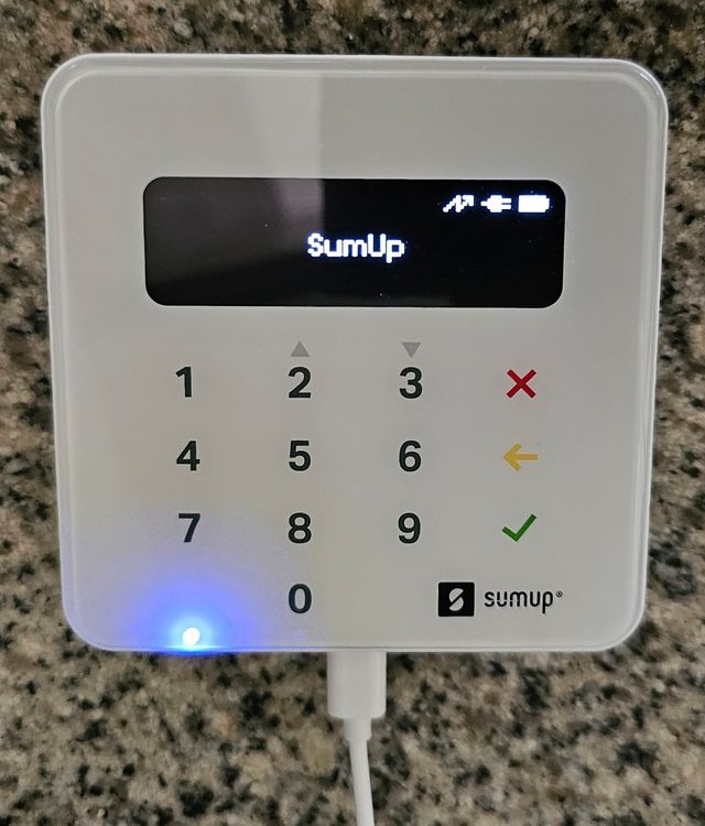 Lector de tarjetas SumUp nuevo.