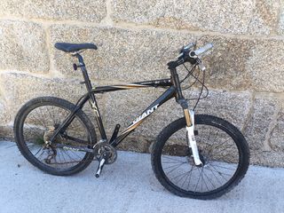 Bicicleta de Montaña Giant 26