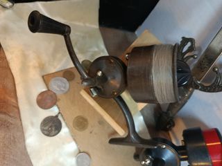 Due mulinelli da pesca Sagarra antichi e funzionali