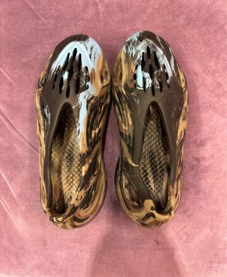 Adidas Yeezy Foam Runner Cinder