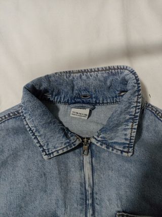 Camisa vaquera con cremallera