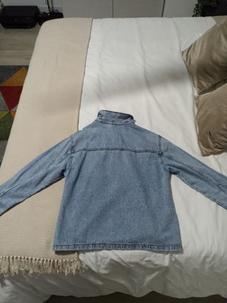 Camisa vaquera con cremallera