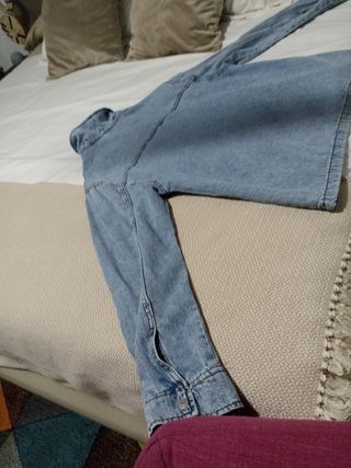 Camisa vaquera con cremallera