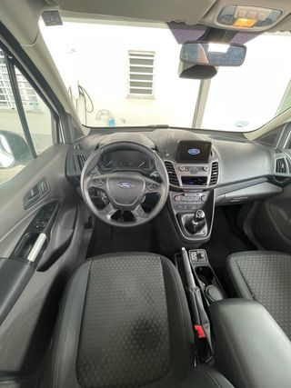 Ford Grand Tourneo Connec 2019